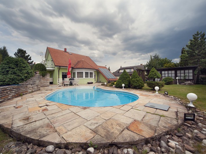 Семейный дом, 296 м2, площадь земельного участка 1000 м2, Прага - Уезд над Леси фото 1